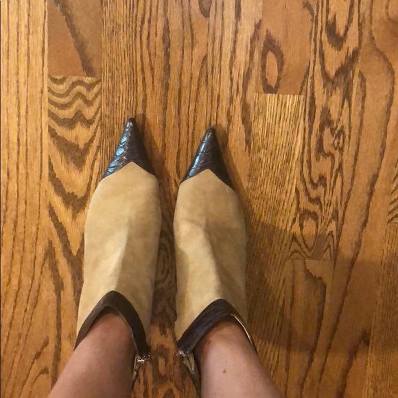 DOLCE & GABBANA sz 38. Suede and Croc Brown Boots - Picture 7 of 8